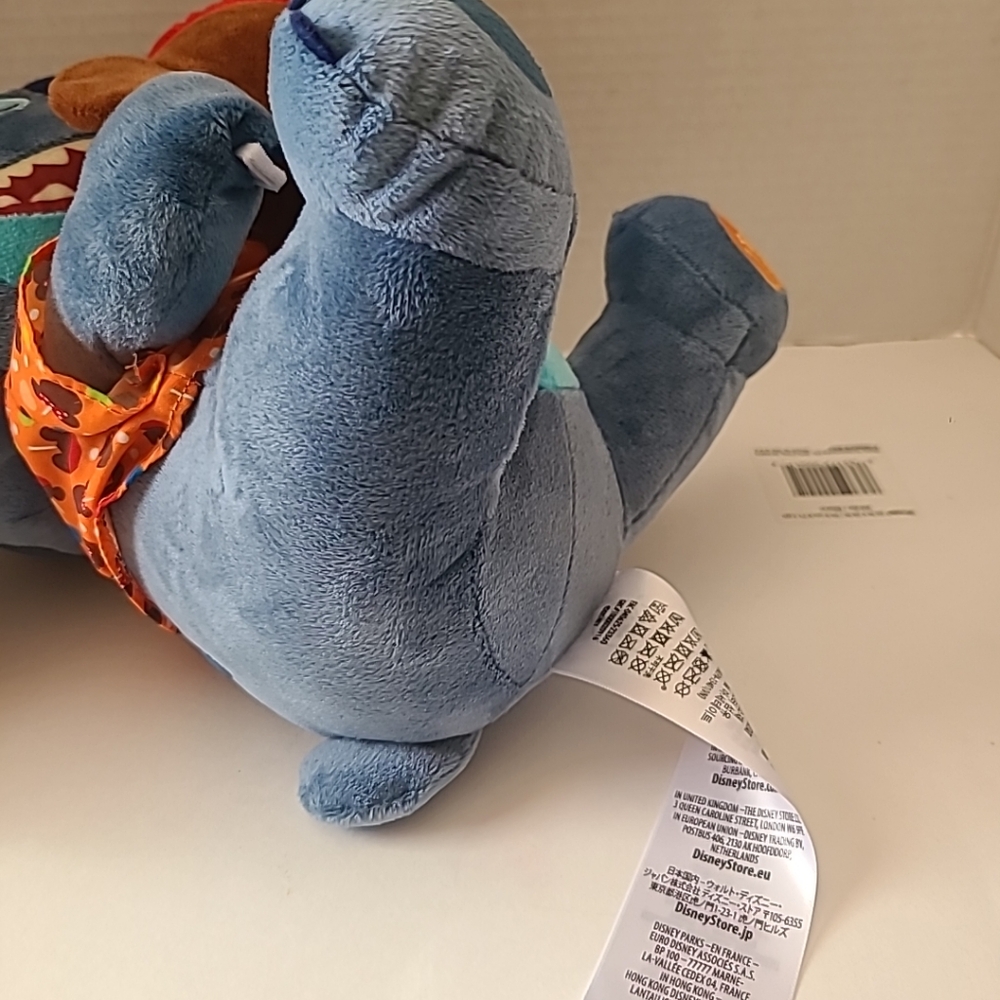 NEW 2024 Disney Stitch Attacks Snacks Mickey Caramel Apple Plush Series 9/12 - Picture 10 of 11